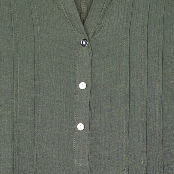 NWT Cocomo Plus Size 2X Hunter Green Pintuck Sleeveless Top - Picture 3 of 5